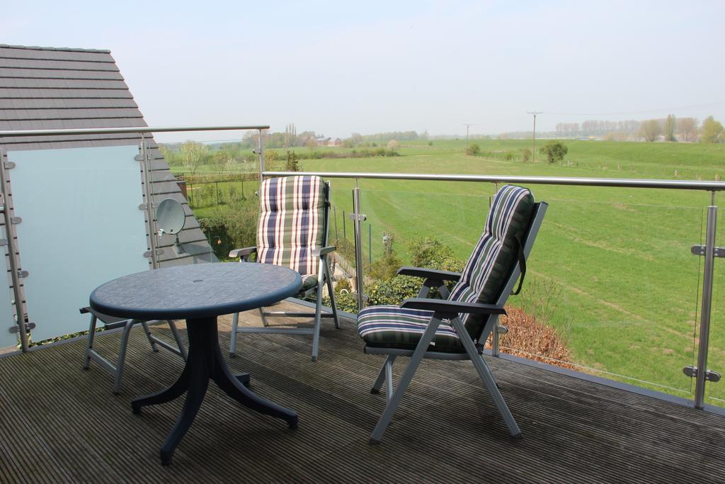Bed and Breakfast Haus Rheinblick Grieth Екстер'єр фото